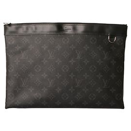 Louis Vuitton Clutch Eclipse Discovery