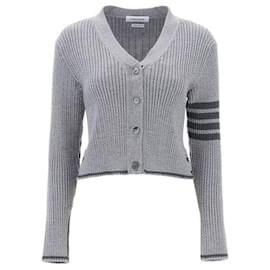 Thom Browne Baby Cable Crop Cardigan mit V-Ausschnitt