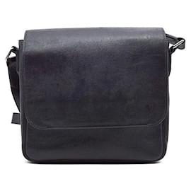 Louis Vuitton Taiga Roman PM