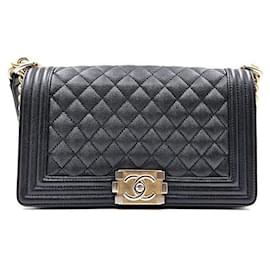 Chanel Borsa Boy in Caviar Gold Media