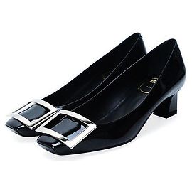 Roger Vivier Décolleté con fibbia metallica Trumpet