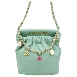 Chanel Nuova borsa bucket piccola in agnello color menta