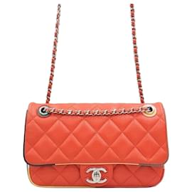 Chanel Serie di borse a tracolla con multi-catena in pelle di agnello