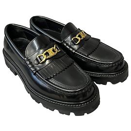 Céline Mocassim Margaret com corrente Triumph Preto