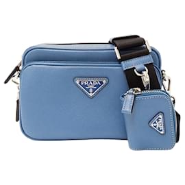 Prada Handtasche aus hellblauem Saffiano-Leder