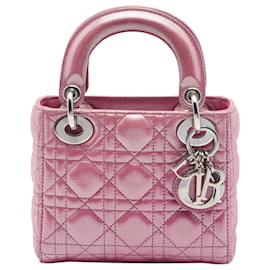 Lady Dior Mini Iridescente in agnello Cannage rosa di Dior