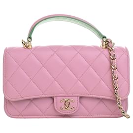 Portacellulare Chanel Pink CC in agnello trapuntato con manico e catena