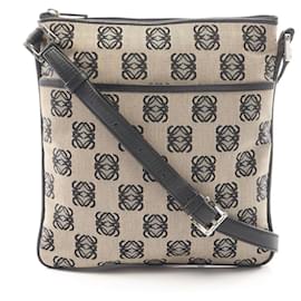 Borsa a Spalla Loewe Anagram