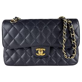 Chanel Matelassé Schultertasche