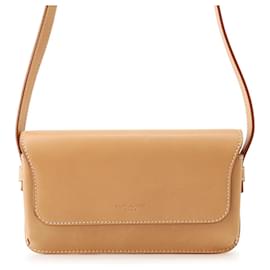 Sac à main Yves Saint Laurent en cuir beige