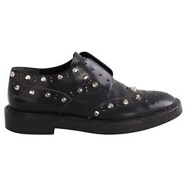 Scarpe stringate Balenciaga in pelle nera