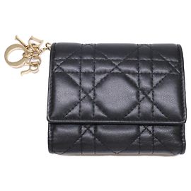 Cartera compacta Christian Dior Lady Cannage en piel de cordero