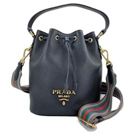 Borsa a 2 modi in pelle nera Prada