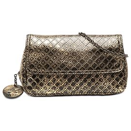 Bottega Veneta Borsa a tracolla con catena Intrecciomirage in pelle di vitello metallizzata oro