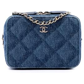 Custodia fotocamera in denim con stampa CC blu Chanel
