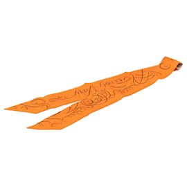 Hermès Orange Exercices pour Former la Main Silk Twilly Scarf