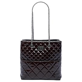 Tote Chanel Brown Quilted Patent Reissue 2.55 Marrone