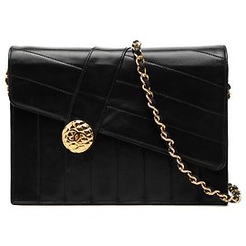 Chanel Black CC Envelope Flap em couro de bezerro matelassê vertical e diagonal