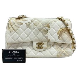 Bolsa de Ombro Chanel Matelassé 25 Double Flap