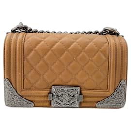 Borsa a tracolla Chanel Boy marrone