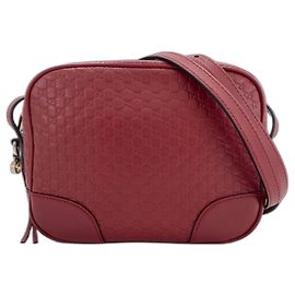 Gucci Schultertasche aus rotem Leder