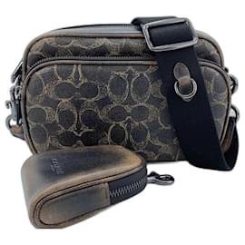 Borsa a tracolla Coach Finlay Crossbody Signature