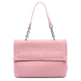 Sac à épaule en agneau Intrecciato Bottega Veneta