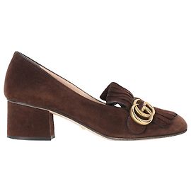 Zapatos de tacón medio Gucci Marmont Loafer en ante marrón