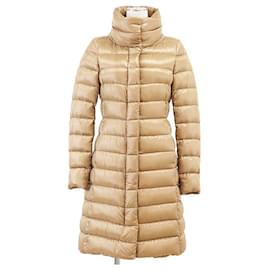 Autre Marque Abrigo ligero de plumón Herno de nylon