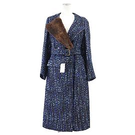 Abrigo de tweed de lana con cinturón Dries Van Noten