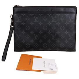 Louis Vuitton Clutch Eclipse Go