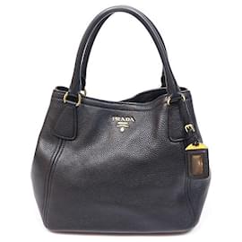 Tote Bag aus schwarzem Vitello Daino mit goldener Beschriftung - Prada