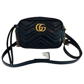 Gucci Borsa a tracolla mini GG Marmont trapuntata