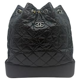 Chanel Gabrielle Rucksack Medium Schwarz