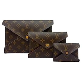 Louis Vuitton Pochette Monogram Kirigami