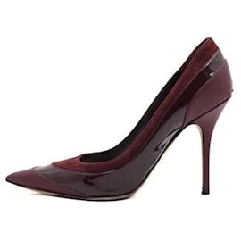 Dior Décolleté in scamosciato bordeaux con logo CD in vernice Scarpe da donna