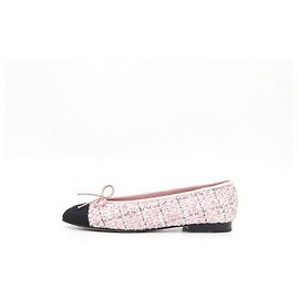 Chanel Ballerine in tweed rosa