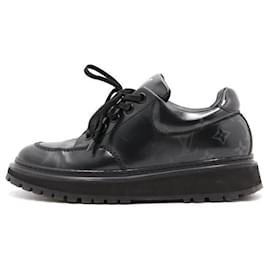 Louis Vuitton Scarpe Derby Abbey da uomo nere con monogramma