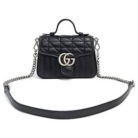 Gucci Mini borsa a tracolla GG Marmont in pelle trapuntata Nero