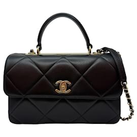 Chanel Borsa a tracolla con patta e catena Trendy CC in agnello misura Medium Nera