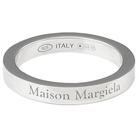 Maison Martin Margiela Schmaler Silberring mit Logo-Gravur