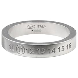 Maison Martin Margiela Schmaler silberner Ring mit Nummerierung
