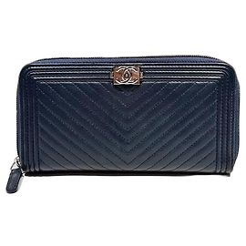 Chanel Cartera Larga de Piel de Cordero Chevron Blue Series