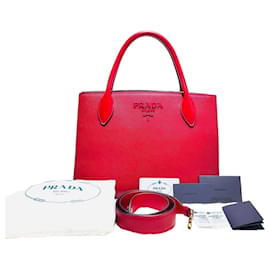 Prada Roter Saffiano Monochrom Tote Bag mit Schulterriemen