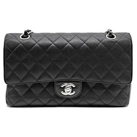 Chanel Caviar Classic Medium