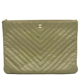 Chanel Clutch Chevron Medium Khaki