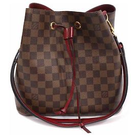 Louis Vuitton Borsa a tracolla NeoNoe Bucket MM Cherry Berry
