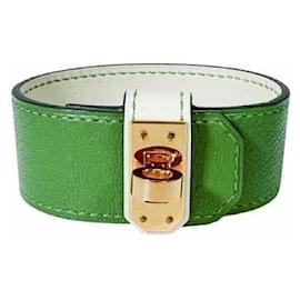 Kelly Twist Small Leather Bracelet in Gold Green - Hermès