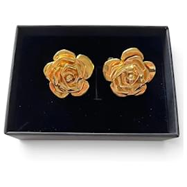 Yves Saint Laurent clips d'oreilles vintage métal doré fleur