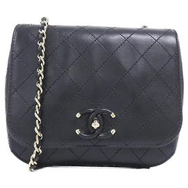 Bolsa de ombro Chanel em pele de vitelo